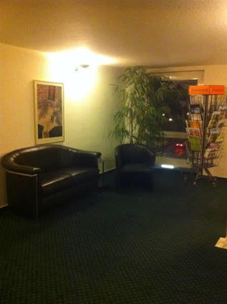 Hotel Novostar Göttingen Exteriör bild