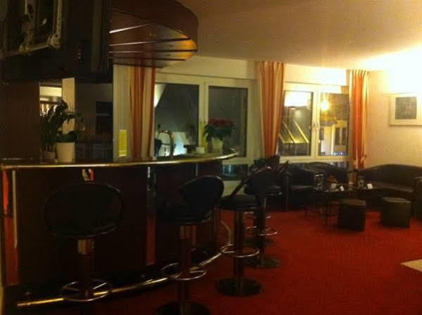 Hotel Novostar Göttingen Exteriör bild
