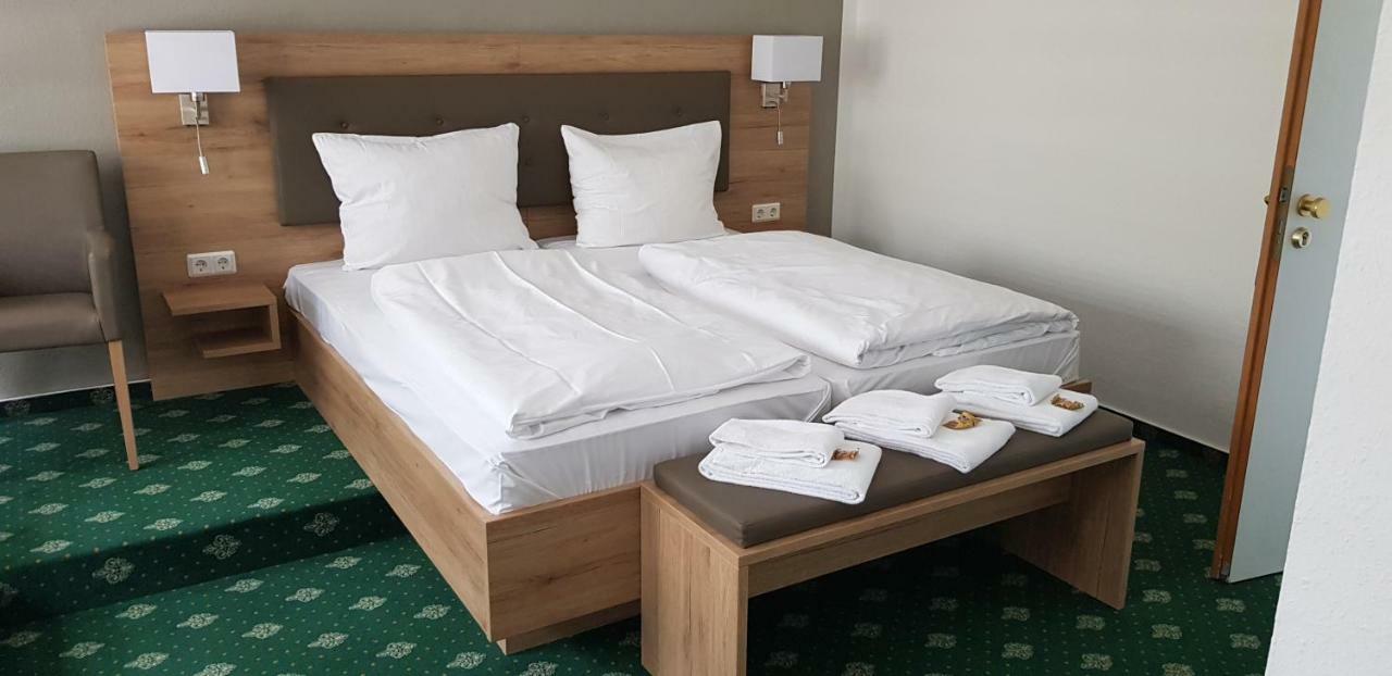 Hotel Novostar Göttingen Exteriör bild