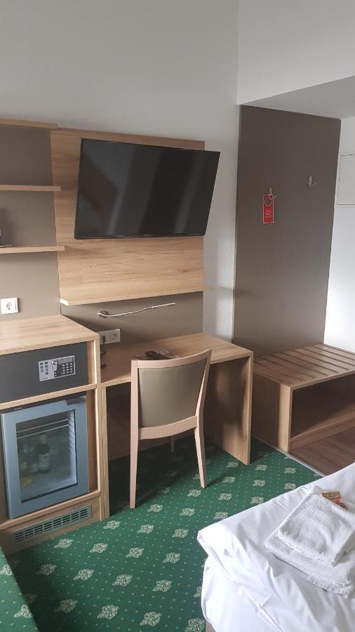 Hotel Novostar Göttingen Exteriör bild