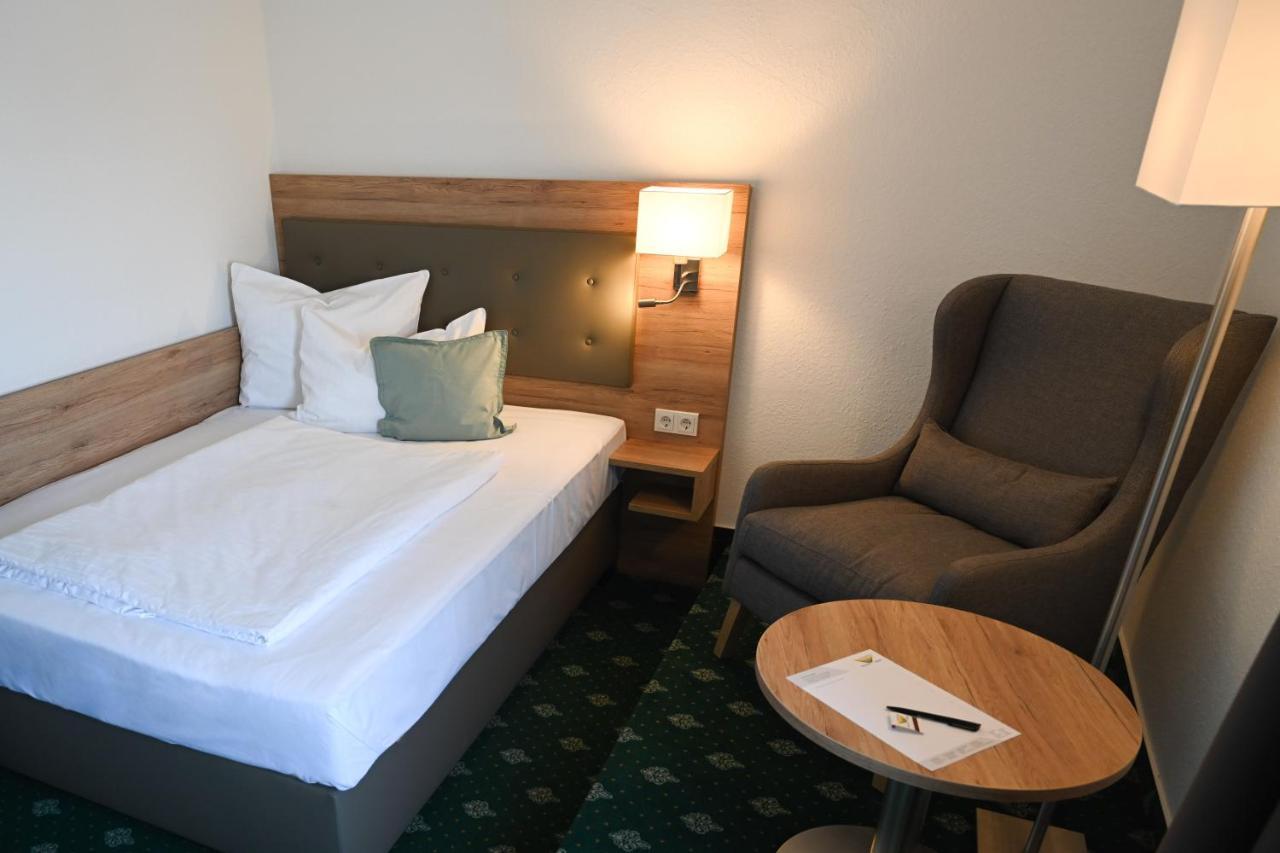 Hotel Novostar Göttingen Exteriör bild
